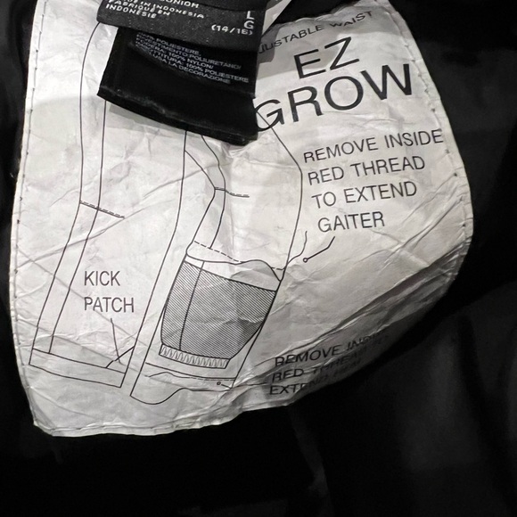 The North Face Snowpants - Picture 7 of 8